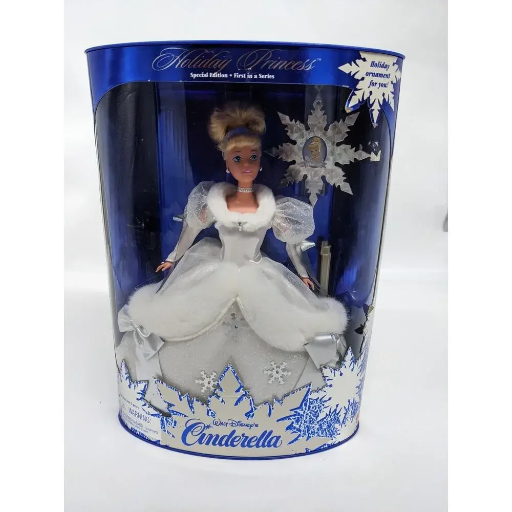 Disney - Holiday Princess Cinderella Doll - 1996 - 16090